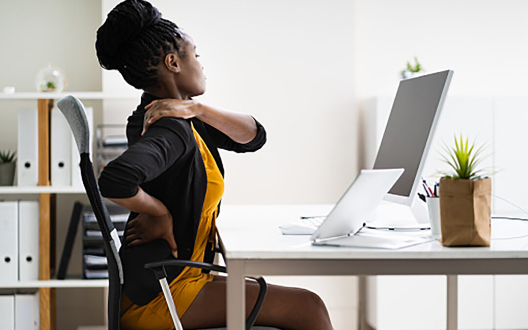 Why Do I Get Neck Pains And Strains When Sitting At My Desk At Work?